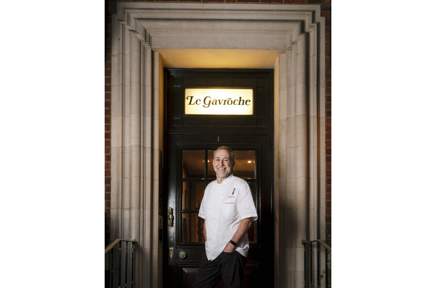 <strong><em>CHRISTIE'S CELEBRATES 57 YEARS OF ICONIC MAYFAIR RESTAURANT LE GAVROCHE</em></strong>
